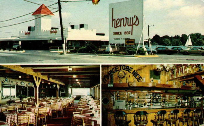 Henrys Restaurant - Old Postcard